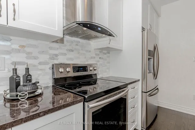 Additional image 15 of 1238 Bowell Cres