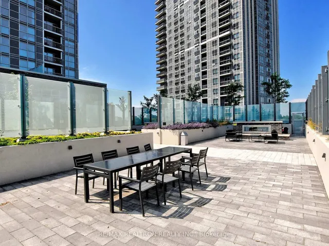 Additional image 40 of 225 Village Green Sq Unit 803