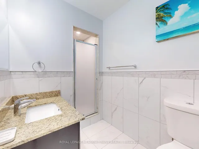 Additional image 24 of 152 Essling Ave