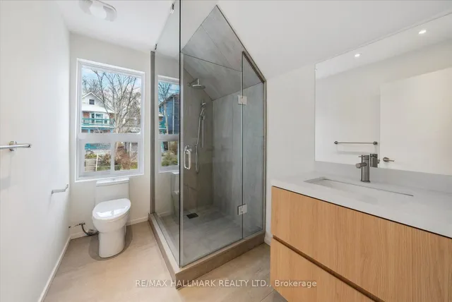 Additional image 31 of 7 Ivy Ave