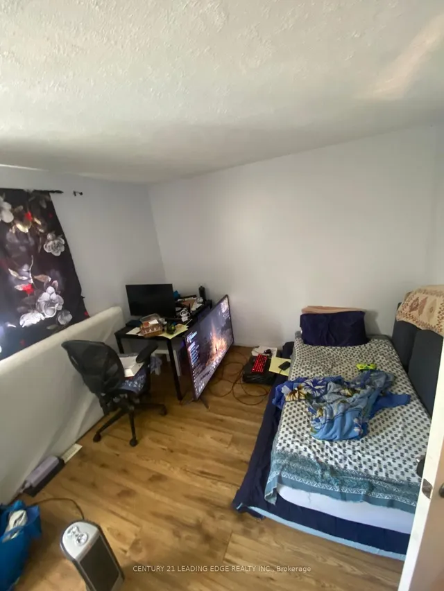 Additional image 27 of 257 Morgan Ave