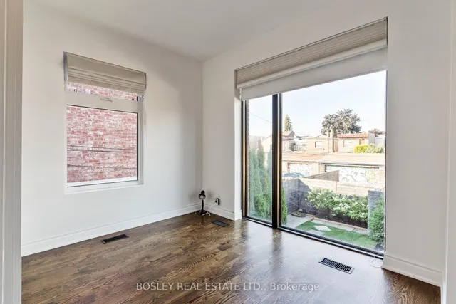 Additional image 32 of 520 Manning Ave