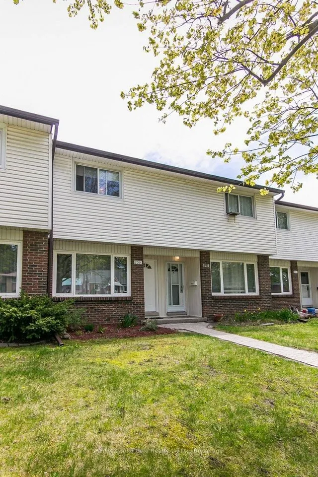 Additional image 4 of 235 Fergus Ave