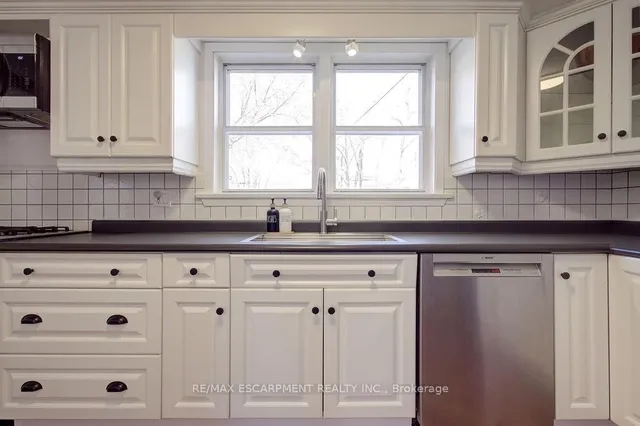 Additional image 10 of 2297 BARCLAY Rd