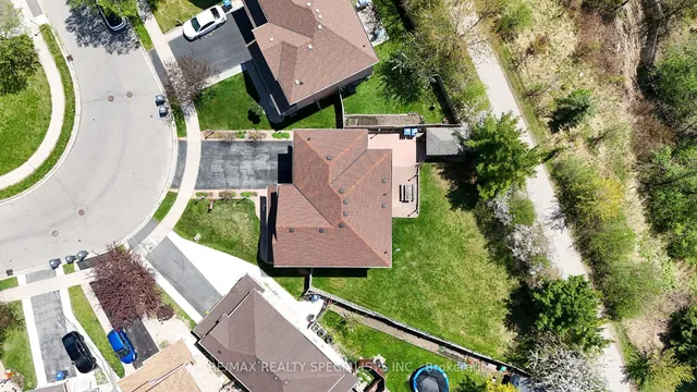 Additional image 49 of 77 Loons Call Cres