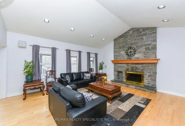 Additional image 15 of 73 Colonel Bertram Rd