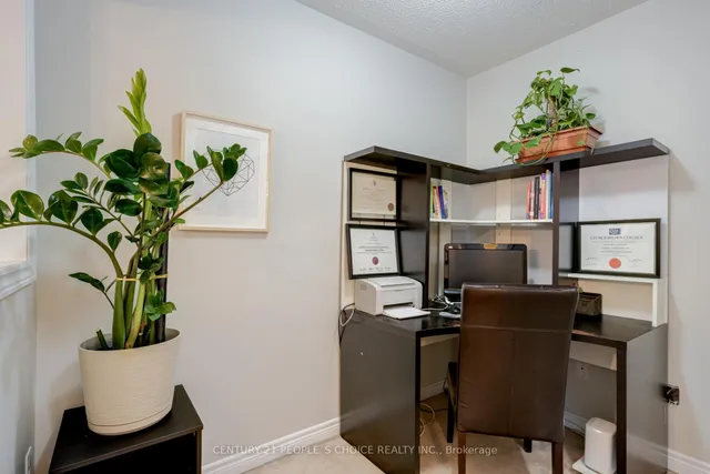 Additional image 19 of 9 Saint Eugene St