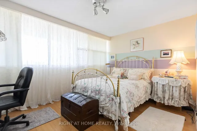 Additional image 17 of 40 Bay Mills Blvd Unit 1006