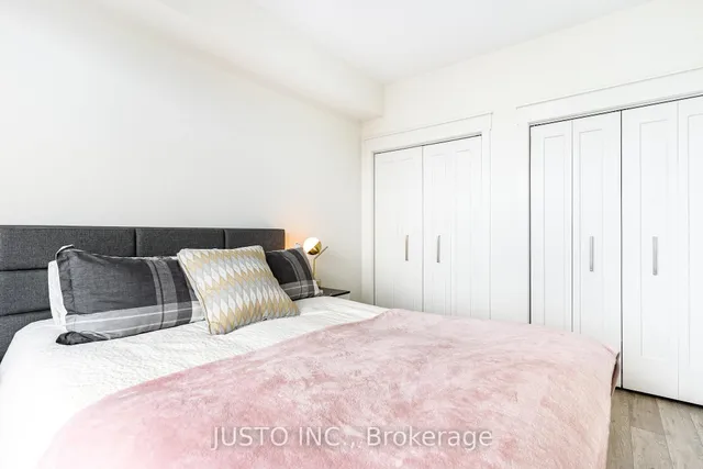 Additional image 15 of 212 King William St Unit 618