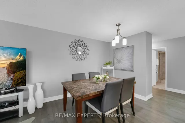 Additional image 13 of 61 Markbrook Lane Unit 404