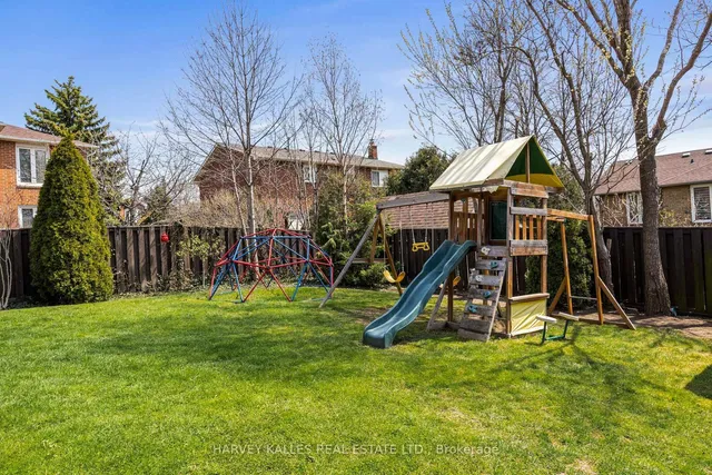 Additional image 37 of 1224 Highgate Pl