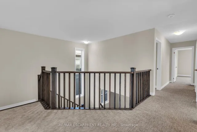 Additional image 34 of 67 Starfire Cres