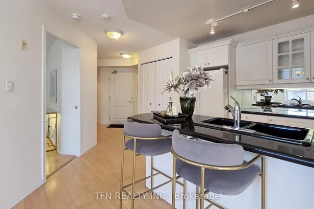 Additional image 10 of 3130 Yonge St Unit 305