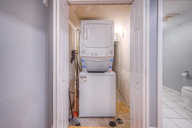 Additional image 33 of 22 Hampton Pl