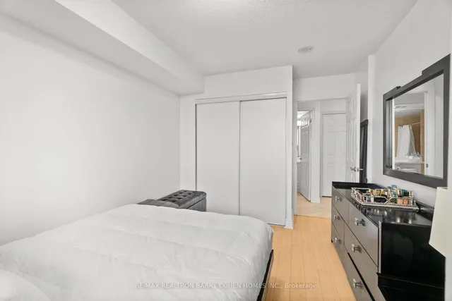 Additional image 19 of 80 Harrison Garden Blvd Unit 624