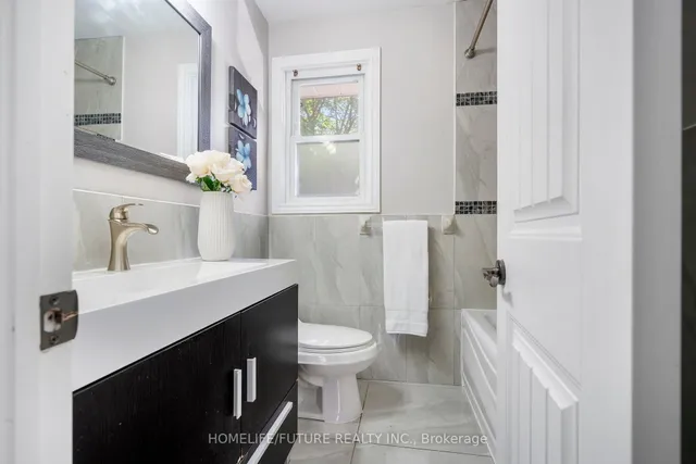 Additional image 23 of 25 Peking Rd