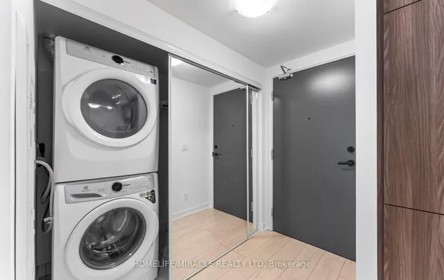 Additional image 14 of 2033 Kennedy Rd Unit 720