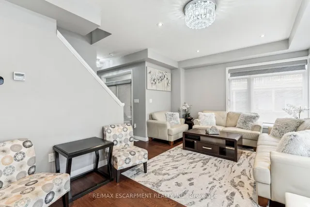 Additional image 15 of 30 Times Square Blvd Unit 305