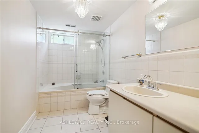 Additional image 38 of 711 Esprit Cres