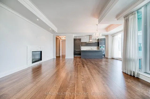 Additional image 10 of 206 Bloor St Unit 801