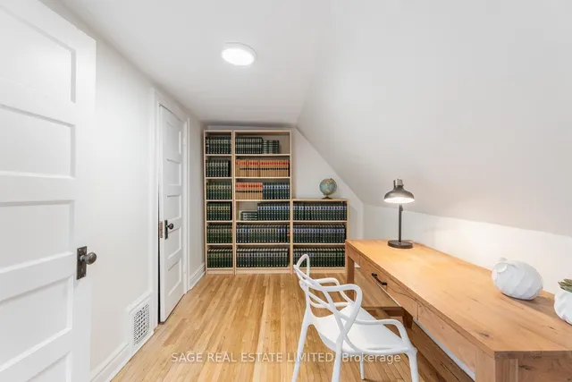 Additional image 32 of 305 Delaware Ave