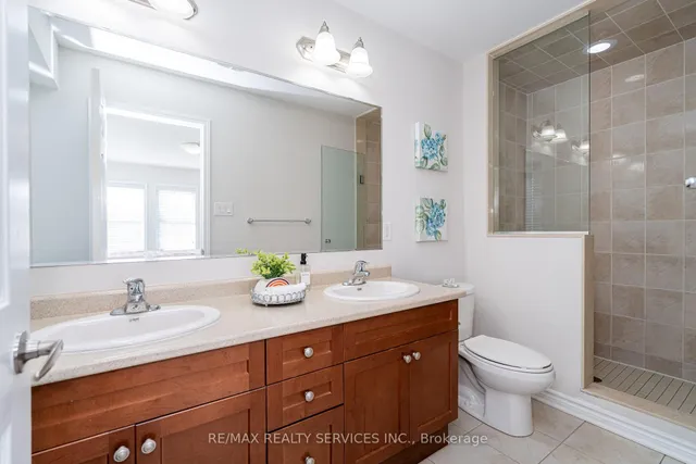 Additional image 35 of 23 Billiter Rd