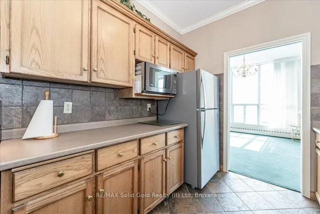 Additional image 38 of 2 Lancaster St Unit 403