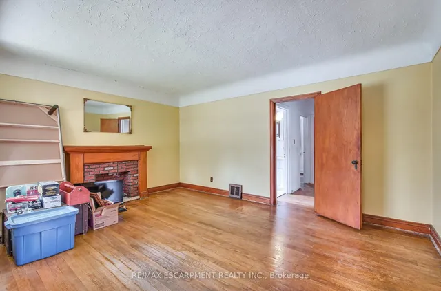 Additional image 9 of 48 Woodbridge Rd