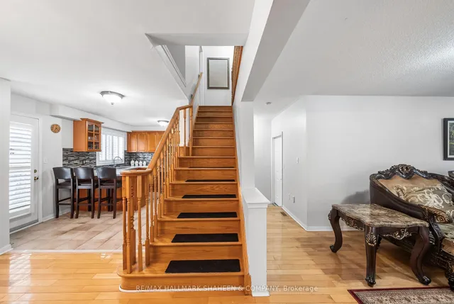 Additional image 20 of 32 Rowland St