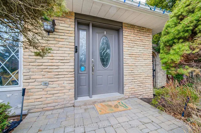 Additional image 4 of 2207 Elmhurst Ave