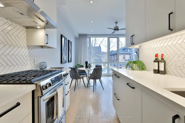 Additional image 13 of 126 Spadina Rd Unit 4