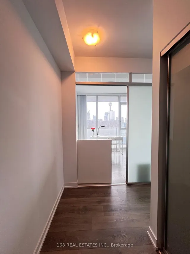 Additional image 19 of 426 University Ave Unit 3503