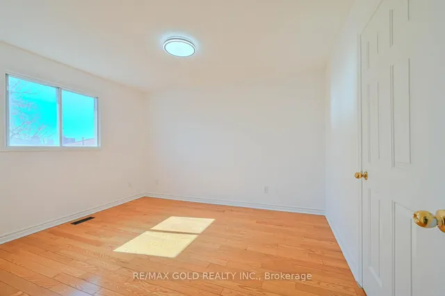 Additional image 34 of 46 Plover Pl