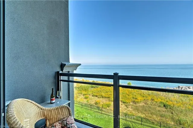 Additional image 16 of 35 SOUTHSHORE Cres Unit 404