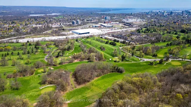 Additional image 39 of 16 West 34th St