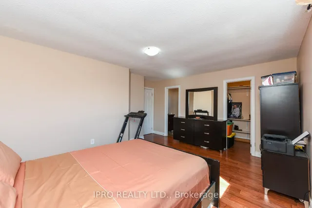 Additional image 29 of 5136 Palomar Cres