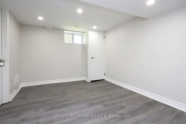 Additional image 28 of 240 East 22nd St