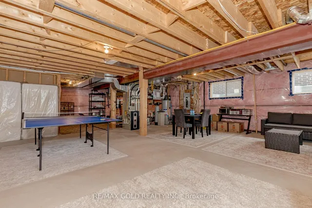 Additional image 46 of 573 Florencedale Cres