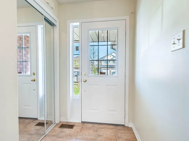 Additional image 5 of 93 River Rock Cres