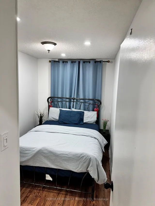 Additional image 16 of 1615 Bloor St Unit 1203