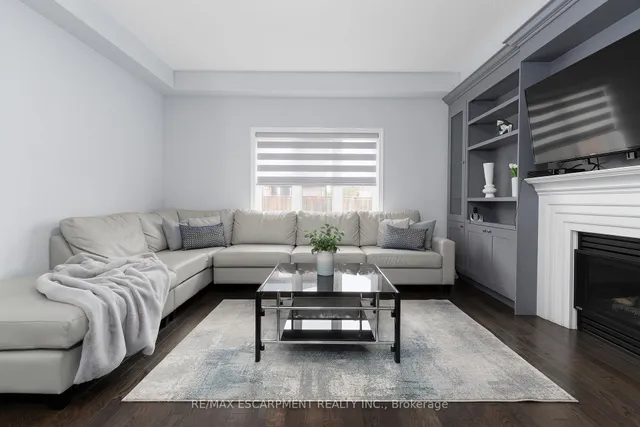 Additional image 11 of 24 Dunvegan Pl