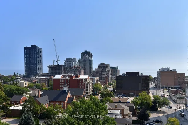Additional image 29 of 2025 Maria St Unit 1006