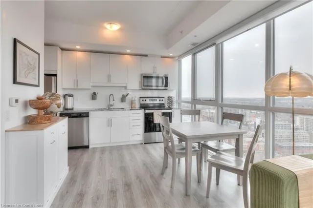 Additional image 8 of 60 Charles St Unit 2608