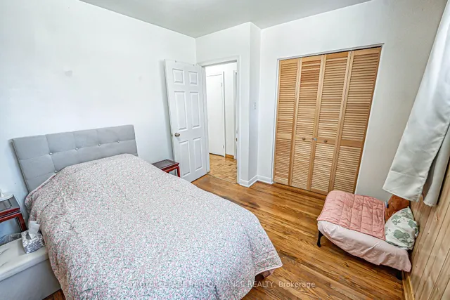 Additional image 15 of 18 Courtwright Rd