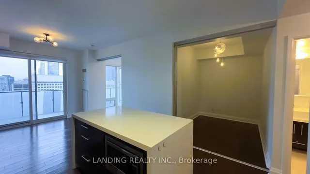 Additional image 12 of 65 St Mary St Unit 2608