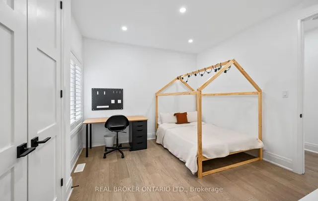 Additional image 42 of 547 Veterans Dr