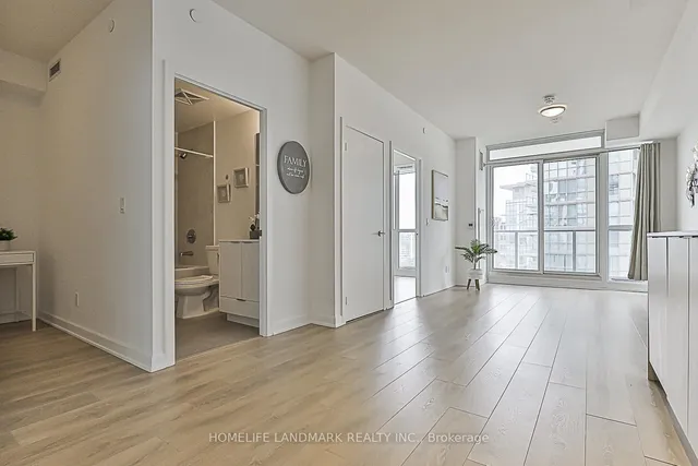 Additional image 11 of 38 Forest Manor Rd Unit 901