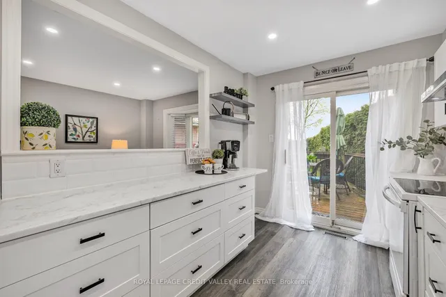 Additional image 15 of 65 Martindale Cres