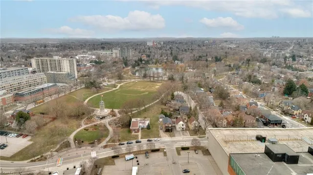 Additional image 27 of 60 Charles St Unit 2608