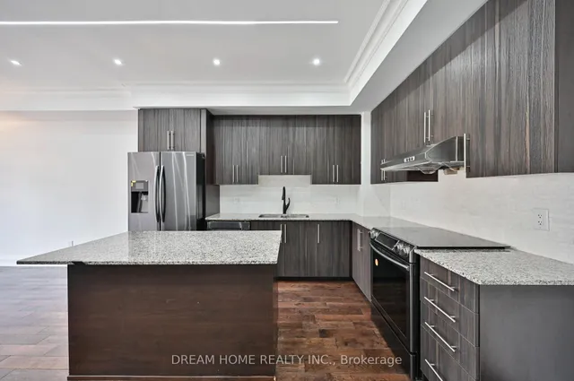 Additional image 15 of 9 Oakburn Cres Unit Th 28